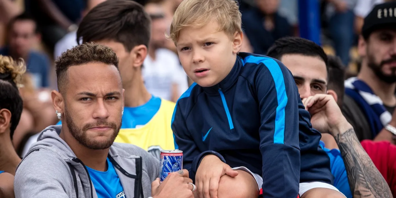 Davi Lucca: Tia nắng đầu tiên trong cuộc đời Neymar