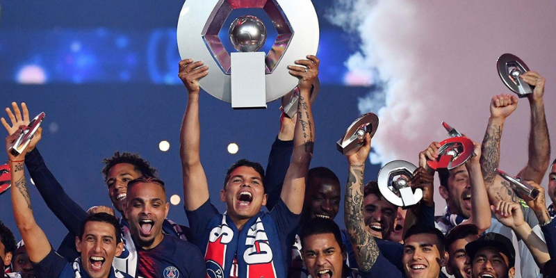 Lịch sử hình thành và Paris Saint-Germain vô địch Ligue 1 bao nhiêu lần
