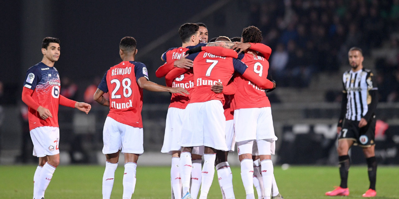 Mickaël Landreau - Người gác đền của những kỷ lục vĩ đại