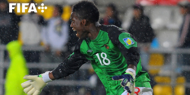 Những huyền thoại suýt chạm tay vào bàn thắng World Cup