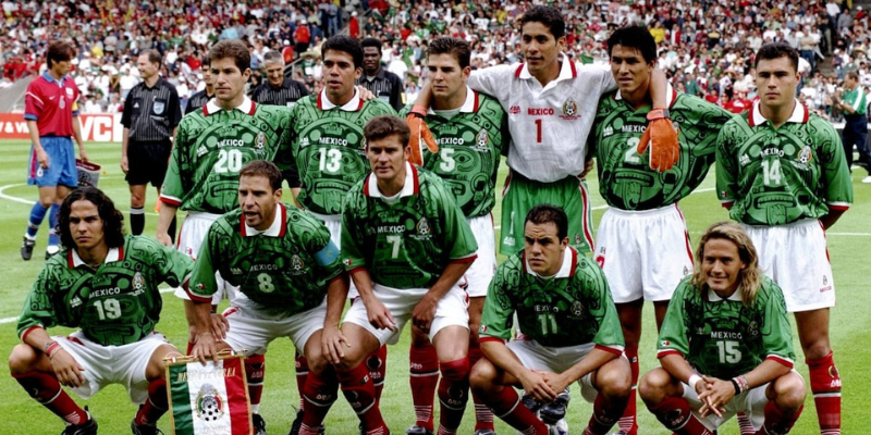 Thủ môn và hàng phòng ngự thép