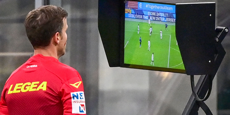 VAR trong bóng đá là gì và nguồn gốc ra đờđời